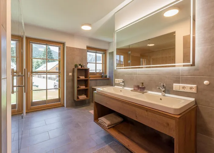 Erna Donnersbachwald